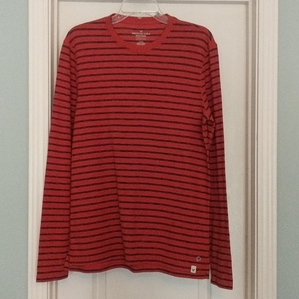 Long sleeve men's shirt